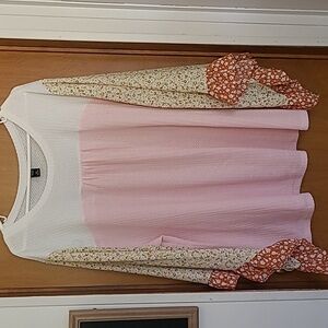 4XL Emery Rose pink, white, & floral top